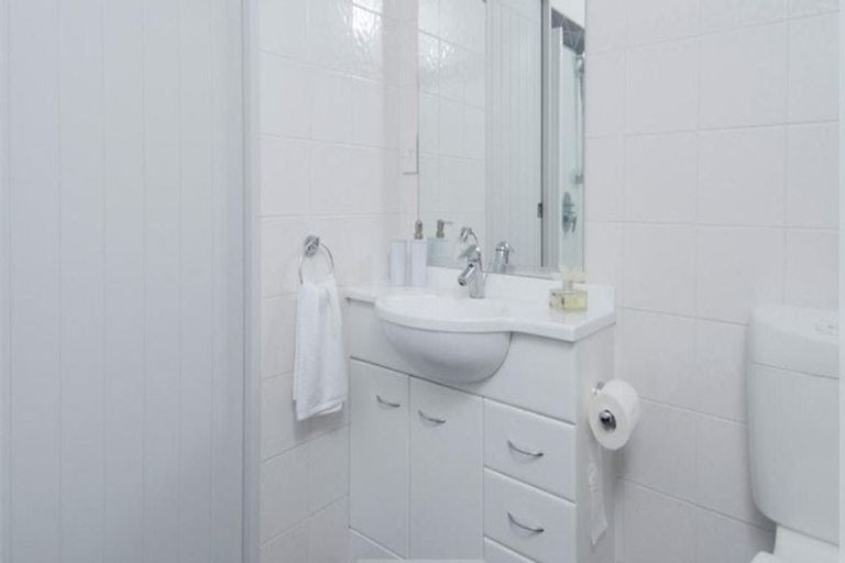 Photo of property in 25 Rita Street, Mount Maunganui, 3116