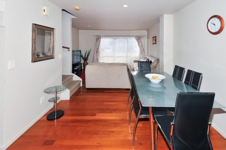 Photo of property in 4/202 Hinemoa Street, Birkenhead, Auckland, 0626