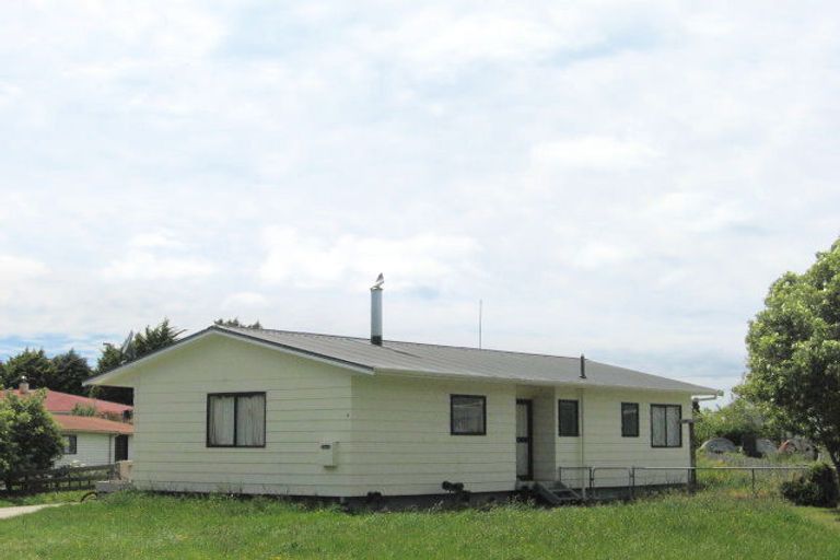 Photo of property in 8 Gore Street, Tolaga Bay, 4077