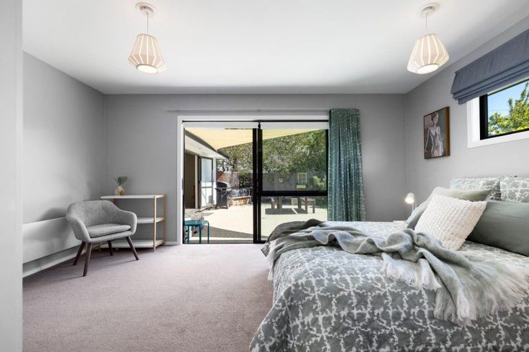 Photo of property in 41 Onslow Road, Lake Hayes, Queenstown, 9304