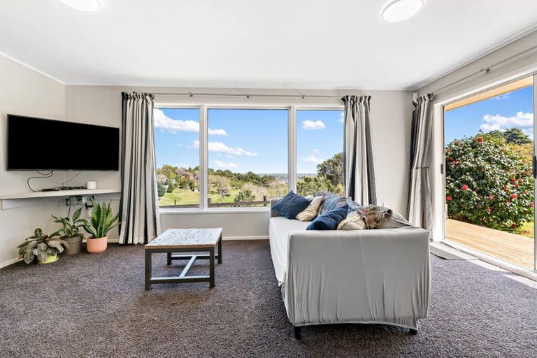 Photo of property in 250 Settlement Road, Papakura, 2110
