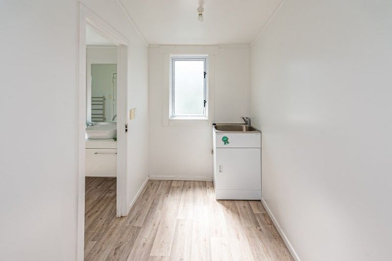 Photo of property in 8 Field Street, Aramoho, Whanganui, 4500