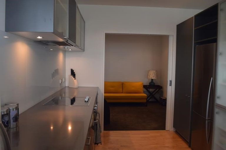 Photo of property in 301/7 Humber Street, Pandora, Napier, 4110