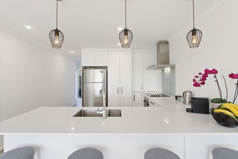 Photo of property in 6b Goble Road, Clarks Beach, Pukekohe, 2679