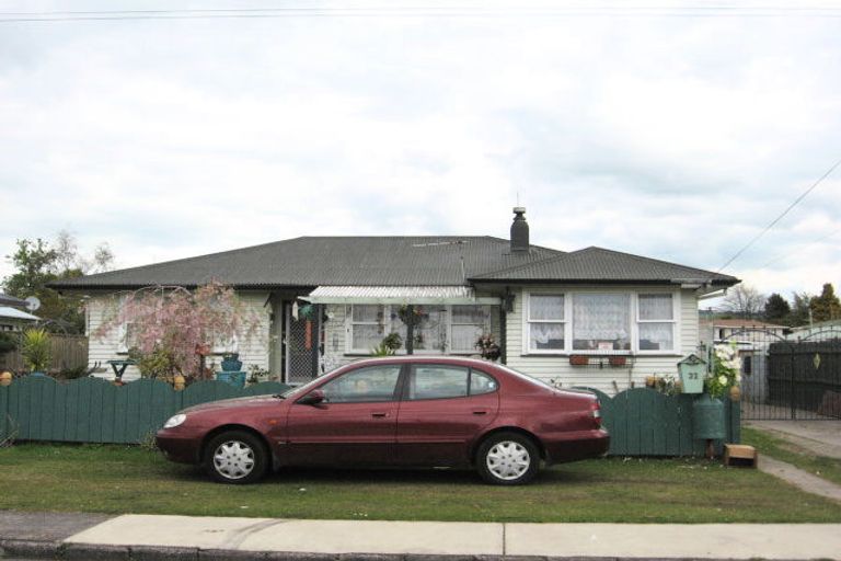 Photo of property in 32 Konene Street, Utuhina, Rotorua, 3015