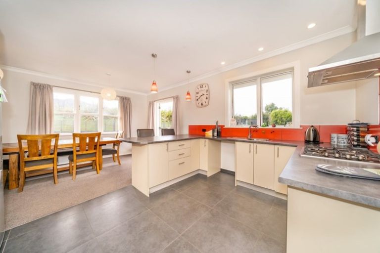 Photo of property in 85 Clouston Park Road, Clouston Park, Upper Hutt, 5018