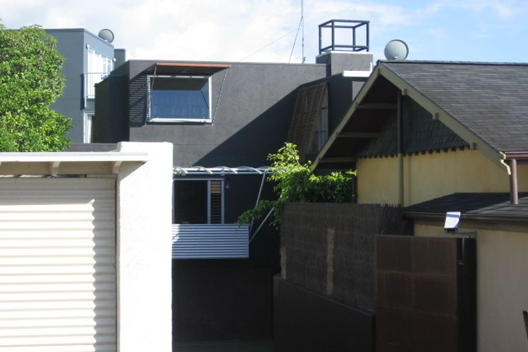 Photo of property in 10 Amiria Street, Saint Marys Bay, Auckland, 1011