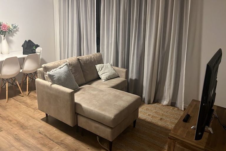 Photo of property in 1/28 Alexander Street, Cockle Bay, Auckland, 2014