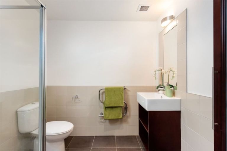 Photo of property in 2-06/424 Maunganui Road, Mount Maunganui, 3116