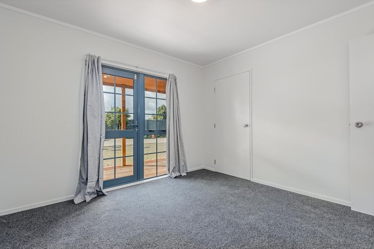 Photo of property in 415 Tremaine Avenue, Takaro, Palmerston North, 4412