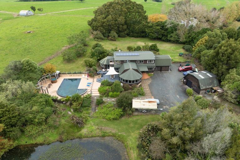 Photo of property in 1549e Great South Road, Ramarama, Drury, 2579