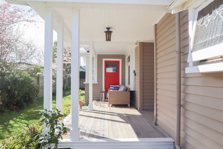 Photo of property in 2 Mersey Street, St Albans, Christchurch, 8014