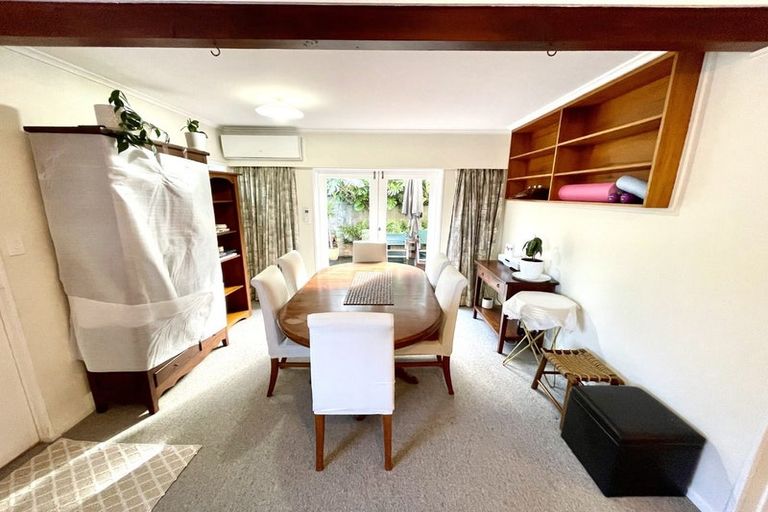 Photo of property in 3/88 Lake Road, Northcote, Auckland, 0627