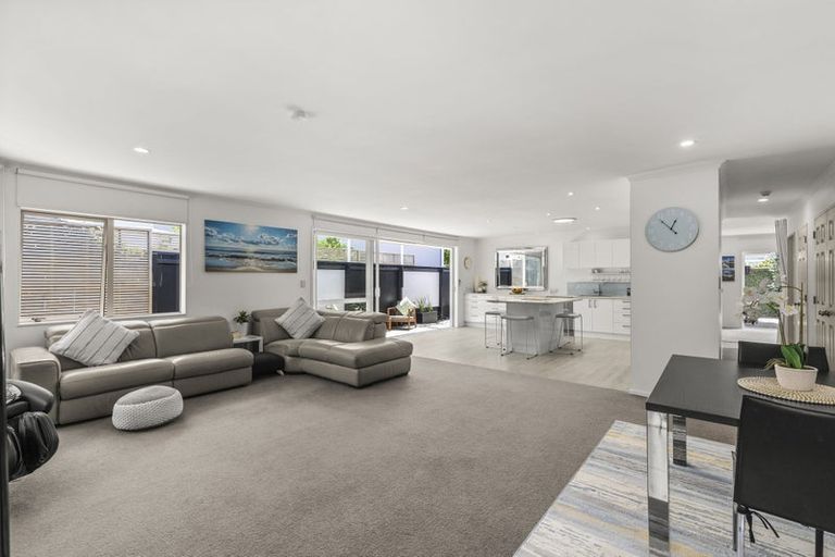 Photo of property in 115b Oceanview Road, Mount Maunganui, 3116