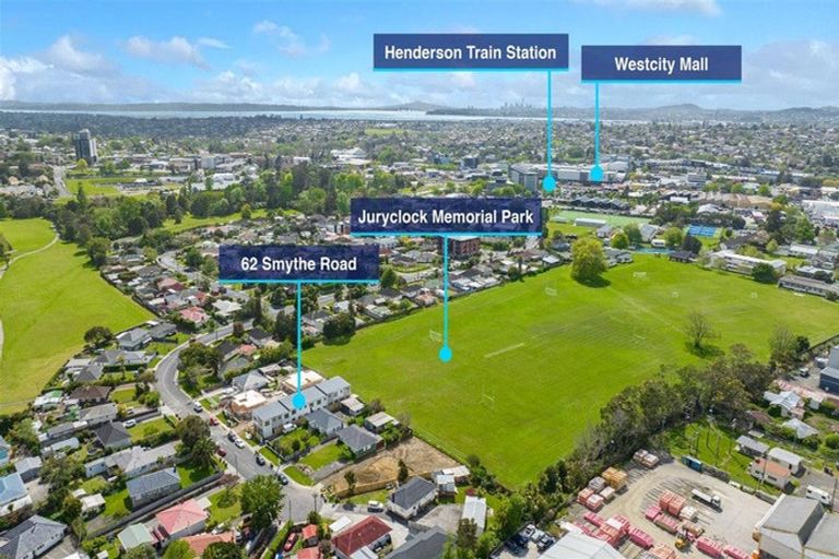 Photo of property in 2/62 Smythe Road, Henderson, Auckland, 0612