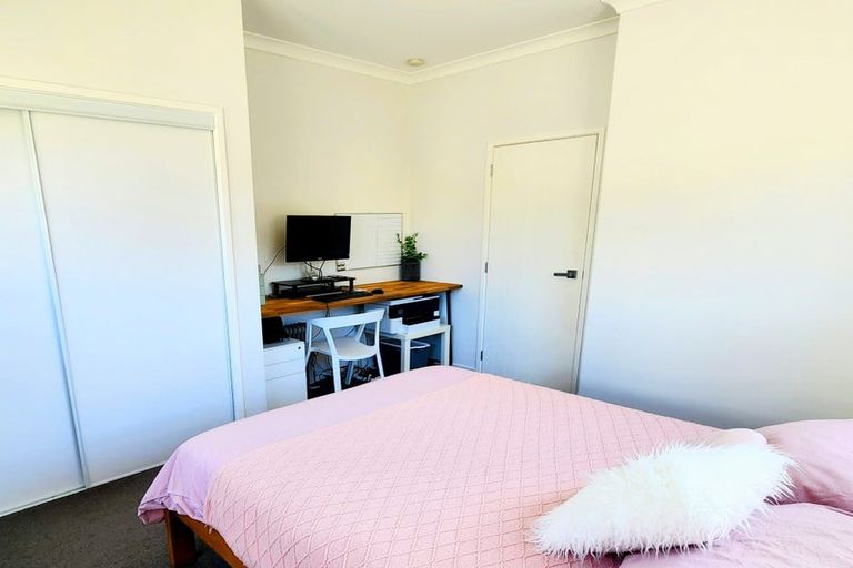 Photo of property in 6 Sophia Place, Karaka, Papakura, 2113