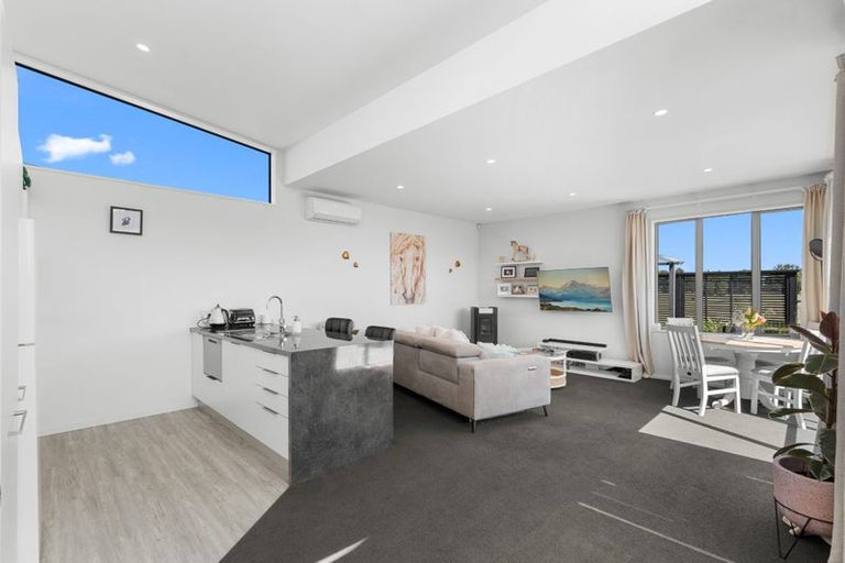 Photo of property in 27 Caulfield Avenue, Halswell, Christchurch, 8025