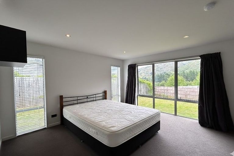 Photo of property in 3 Morning Star Terrace, Arthurs Point, Queenstown, 9371