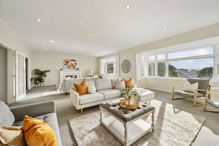 Photo of property in 4 Wesley Road, Kelburn, Wellington, 6012