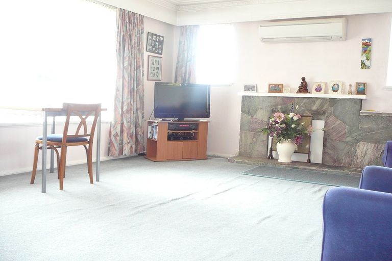 Photo of property in 22 Station Street, Alexandra, 9320