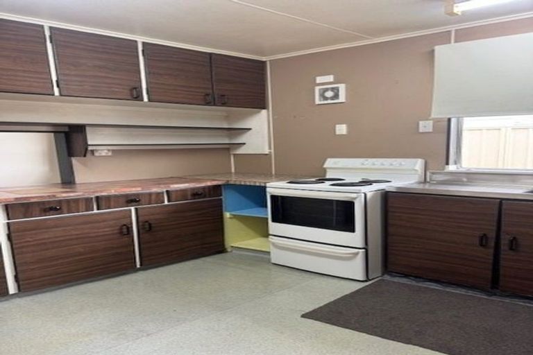 Photo of property in 3/9 Lyttelton Crescent, Tamatea, Napier, 4112