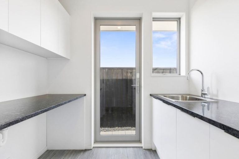 Photo of property in 37 Westpark Boulevard, Rangiora, 7400