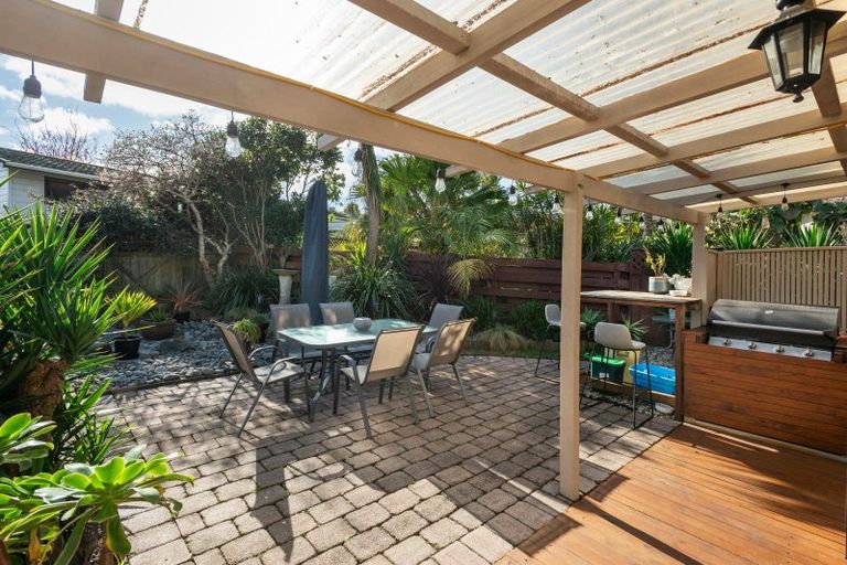 Photo of property in 26 Dunton Drive, Welcome Bay, Tauranga, 3112