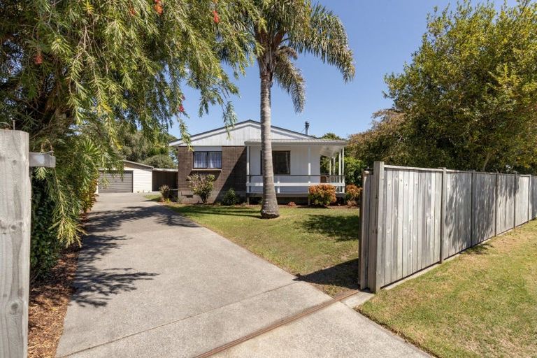 Photo of property in 2 Novelle Grove, Papamoa Beach, Papamoa, 3118