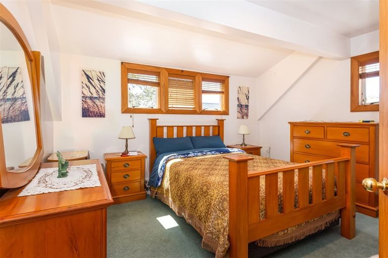 Photo of property in 2/14 Wakatu Avenue, Moncks Bay, Christchurch, 8081