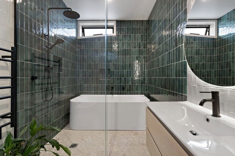 Photo of property in 5 Brodie Avenue, Arrowtown, 9302