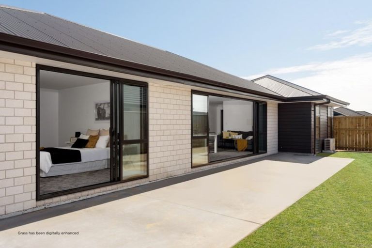 Photo of property in 34 Stevenson Drive, Papamoa, 3118