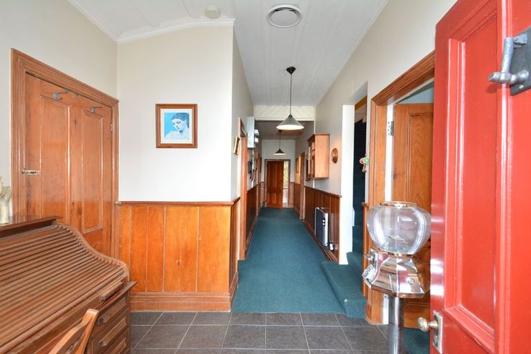 Photo of property in 134 Main South Road, Green Island, Dunedin, 9018