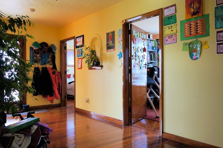 Photo of property in 51 Colombo Street, Cashmere, Christchurch, 8022