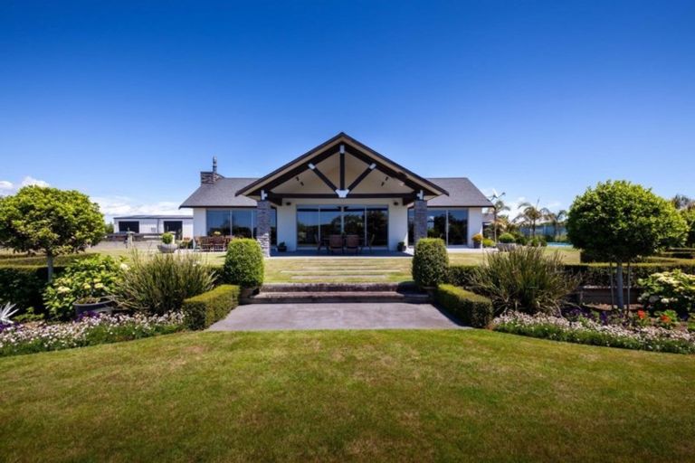 Photo of property in 282 Turangi Road, Tikorangi, Waitara, 4383