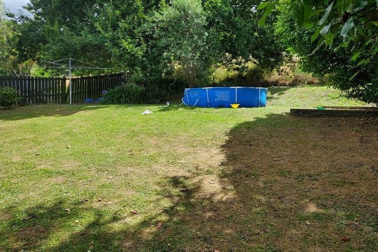 Photo of property in 25 Hartford Crescent, Totara Park, Upper Hutt, 5018