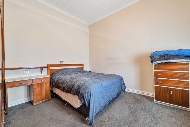 Photo of property in 10 Norman Street, Lower Vogeltown, New Plymouth, 4310