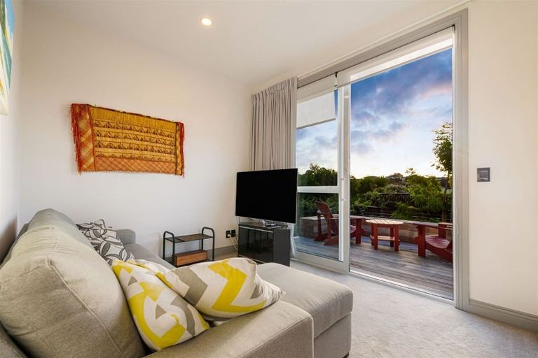 Photo of property in 5 Kelly Road, Riverhead, 0820