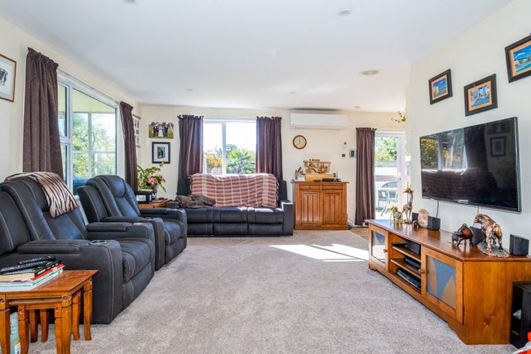 Photo of property in 68 Iverach Road, Temuka, 7985