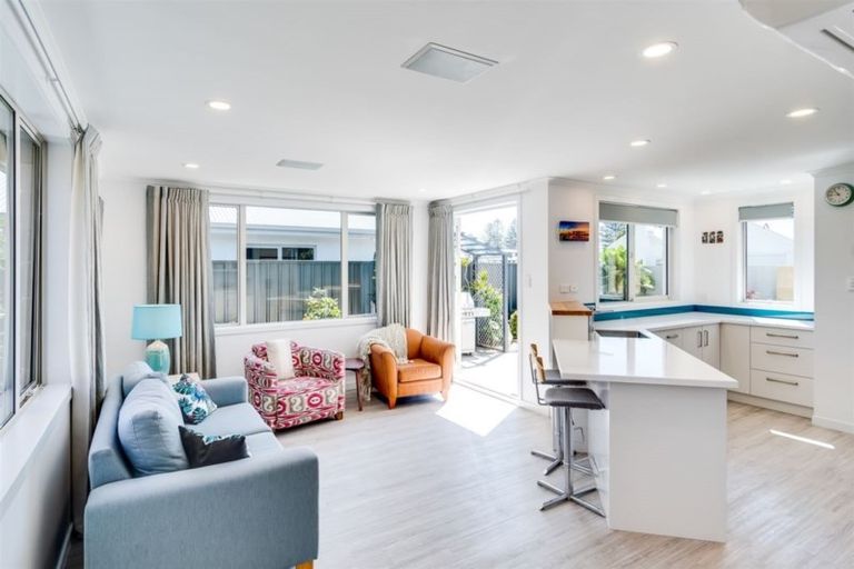 Photo of property in 31 Aparima Place, Awatoto, Napier, 4110