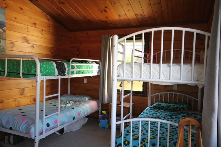 Photo of property in 42 Jubilee Drive, Pauanui, Hikuai, 3579