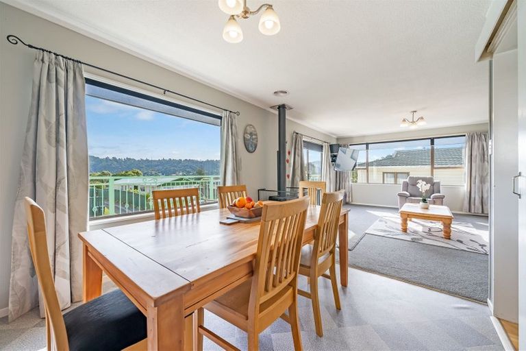 Photo of property in 73 Kairimu Street, Stokes Valley, Lower Hutt, 5019