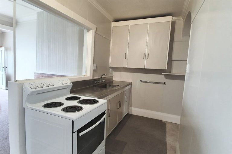 Photo of property in 4/96 Wallace Road, Papatoetoe, Auckland, 2025