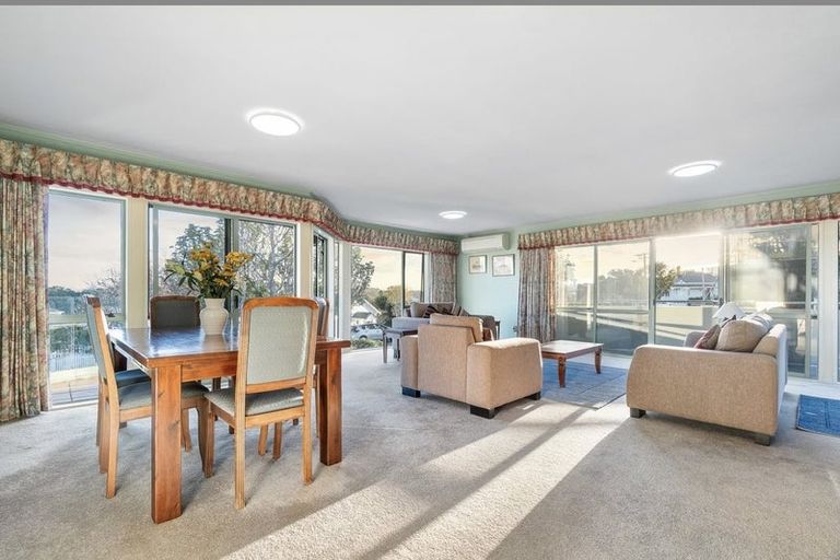 Photo of property in 9 Mariposa Crescent, Birkenhead, Auckland, 0626