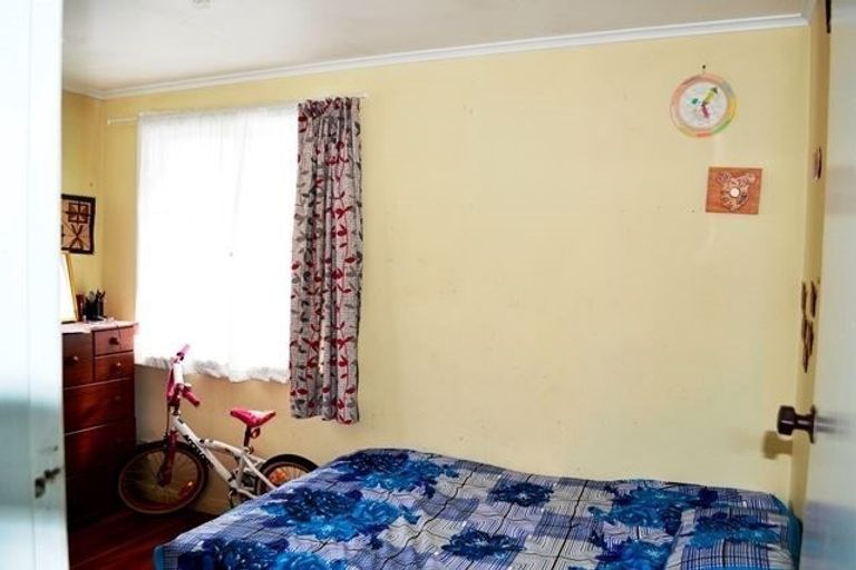 Photo of property in 48a Tironui Road, Takanini, 2112