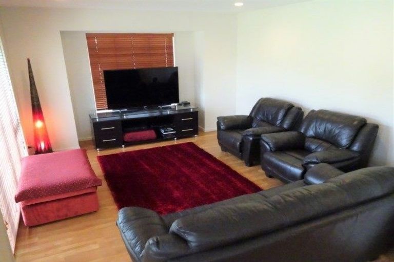 Photo of property in 16 Ridgeway Drive, Greymouth, 7805