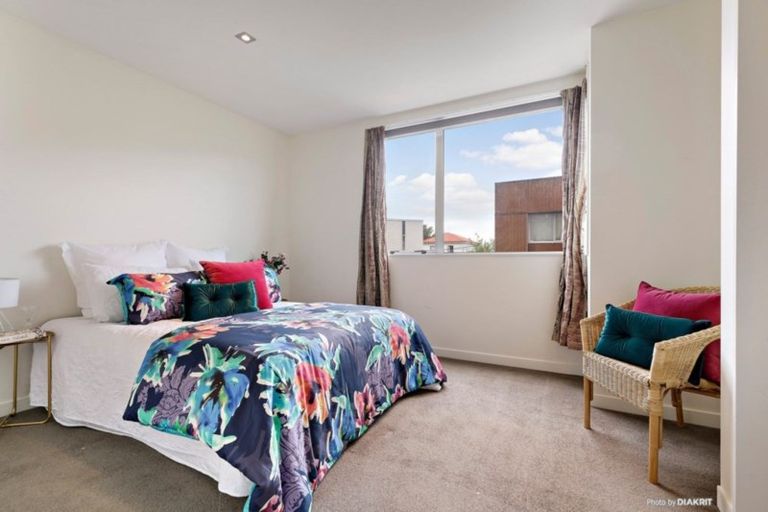 Photo of property in The Altair, 24/120 Rintoul Street, Newtown, Wellington, 6021