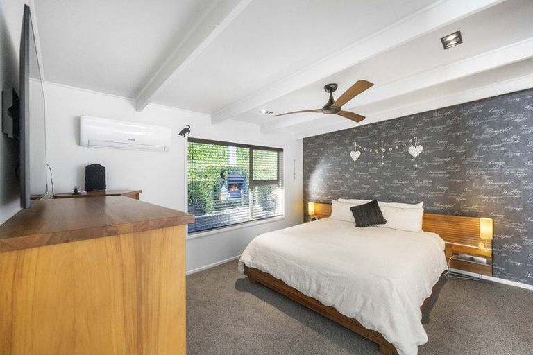 Photo of property in 52 The Circle, Manly, Whangaparaoa, 0930