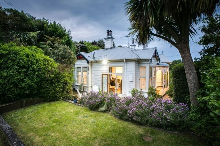 Photo of property in 1 Littlebourne Road, Roslyn, Dunedin, 9010