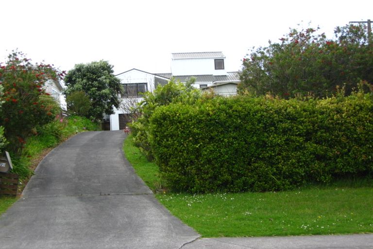 Property details for 20 Shakespear Road, Army Bay, Whangaparaoa, 0930
