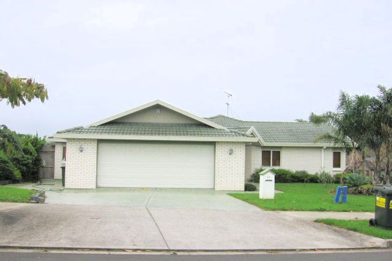 Photo of property in 17 Te Wharau Drive, Greenhithe, Auckland, 0632